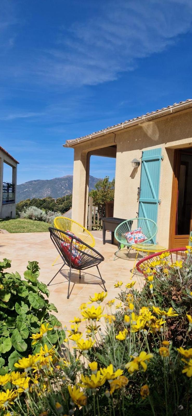 Bed and Breakfast Mare E Monti Chez Thomas Et Magali Vico Exterior foto